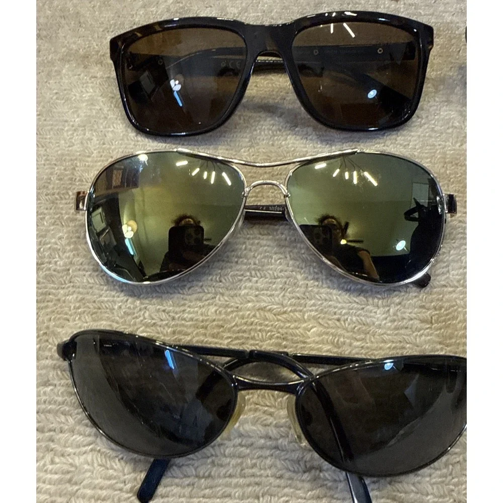 6 pairs sunglasses: Caribbean Sun, Locs, Beverly Hills Polo, Dockers-All 6 pairs